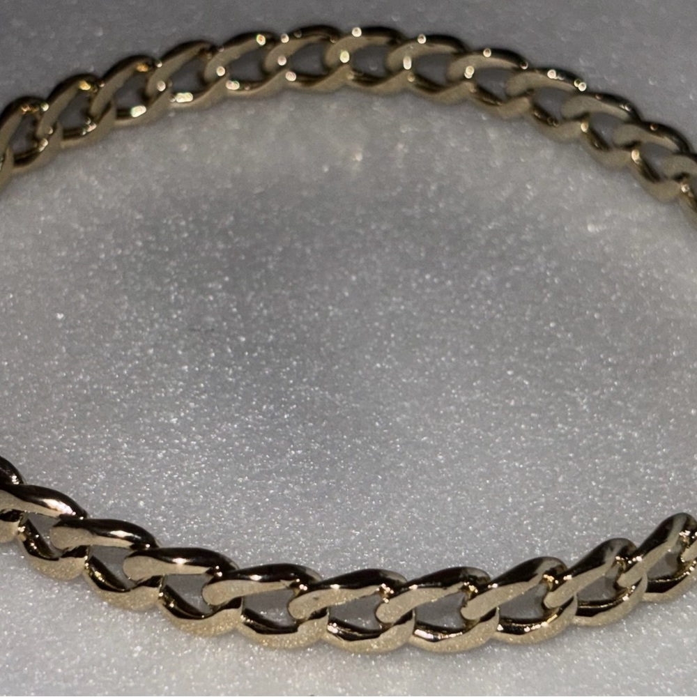 CHANEL open interlocking CC gold tone Metal Choker necklace - Picture 4 of 8